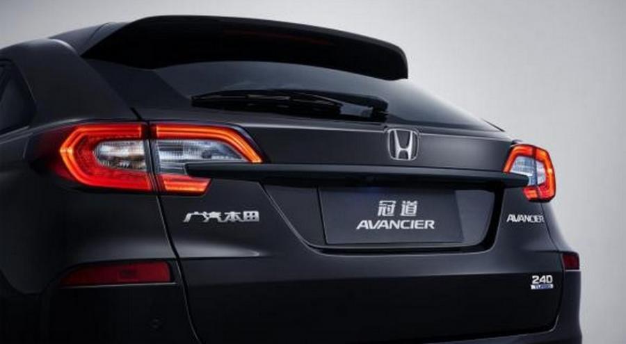Детали экстерьера Honda Avancier Limited Edition 2019 года  (CN) (фото 3 из 7)
